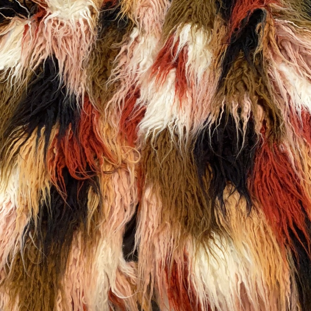 coat - Picture 2 of 3
